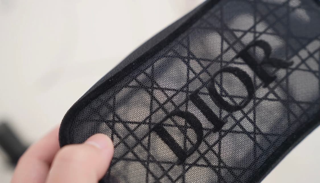 디올뷰티 까나쥬 매쉬 파우치 상품이미지2