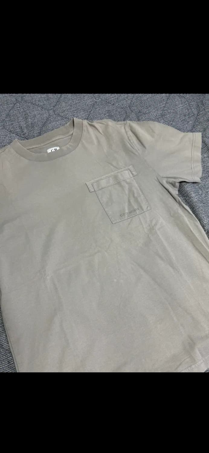 CP컴퍼니 포켓 반팔 티셔츠 그레이(XL) 상품이미지1