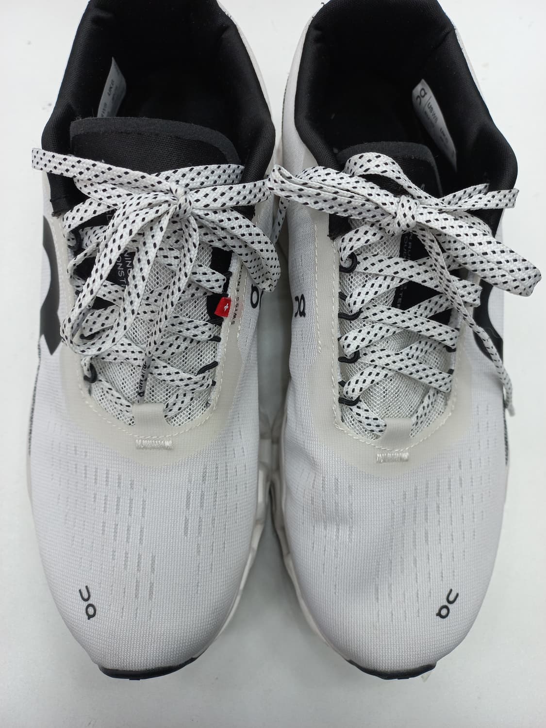 온러닝 클라우드몬스터 2 흰색 운동화 250mm 상품이미지8