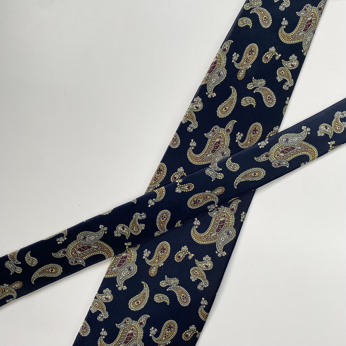 아쿠아스큐텀 페이즐리 정품 명품 넥타이 실크100 상품이미지4