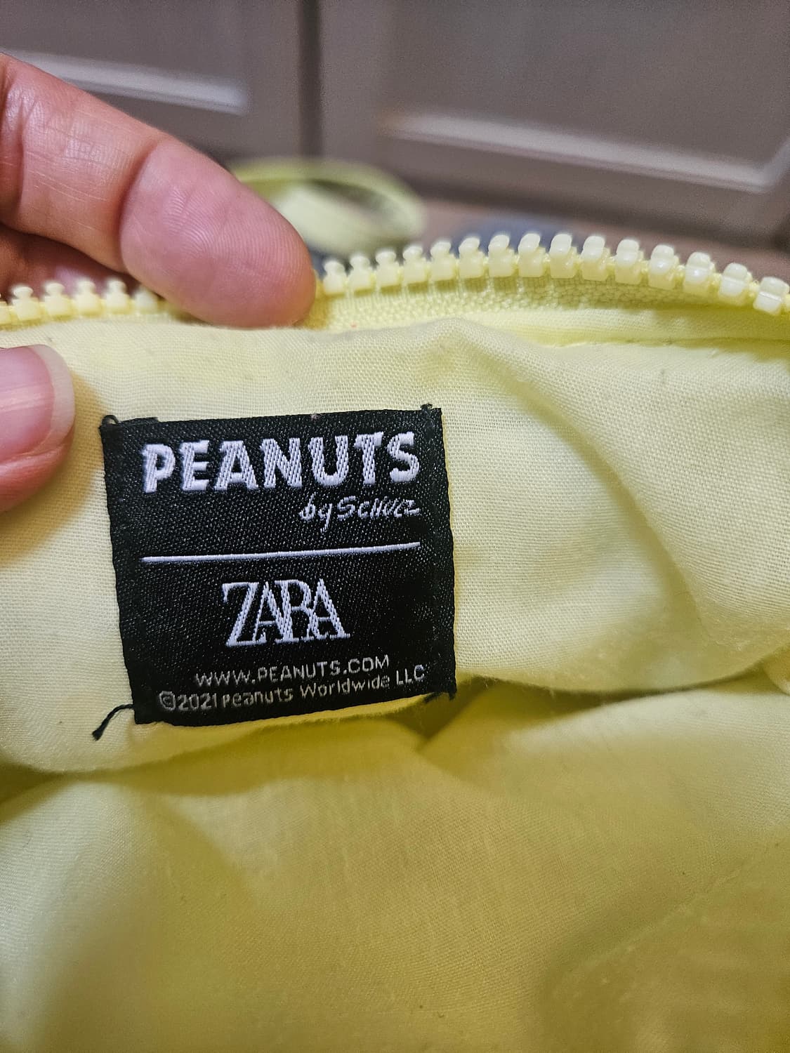 자라 스누피 숄더백 상품이미지6