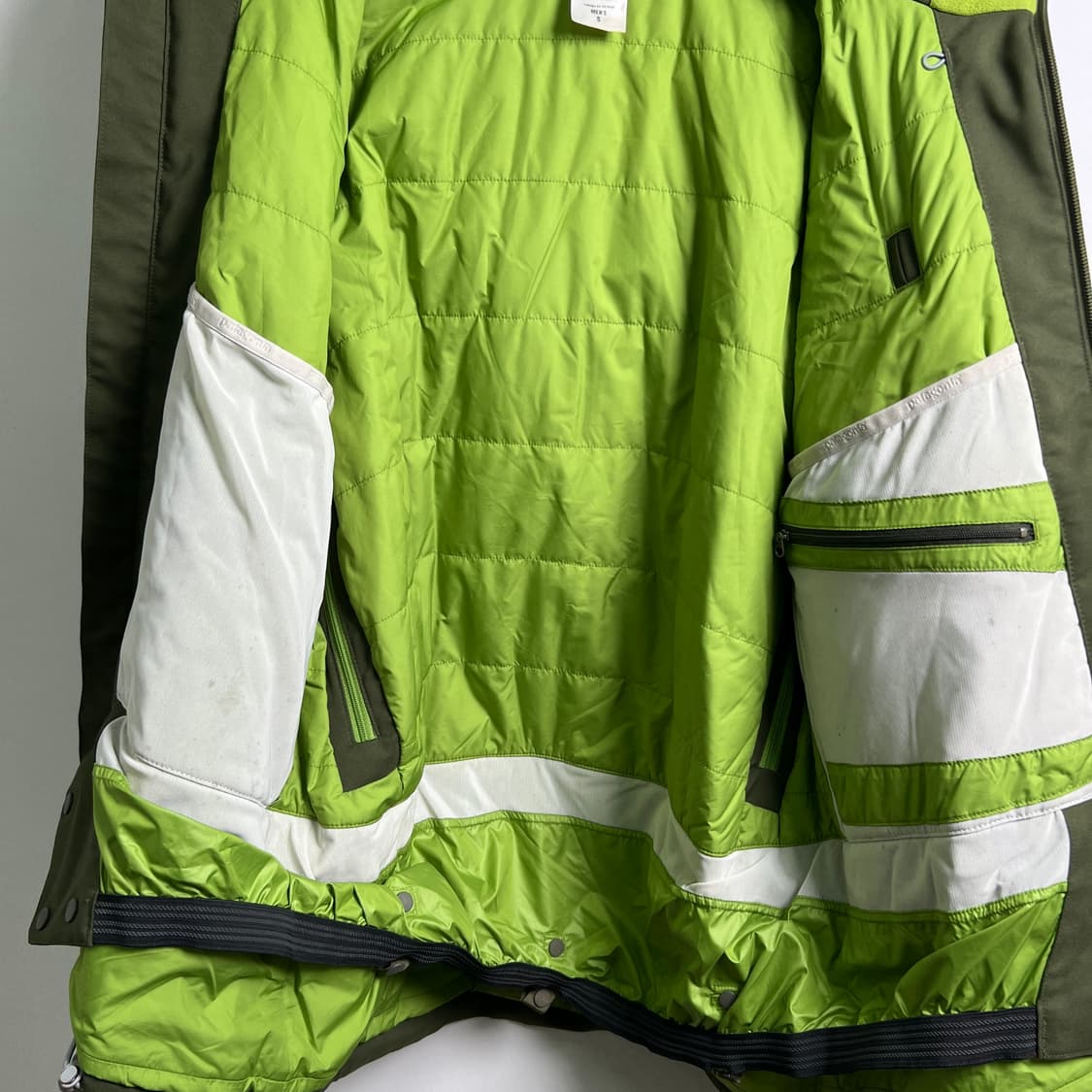 파타고니아 인슐레이티드 파우더 볼 바람막이 자켓 S 상품이미지9