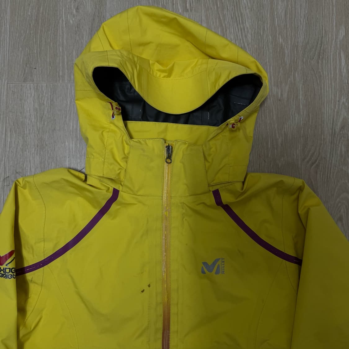 밀레 여성 고어텍스 후드 바람막이 자켓 M/95  상품이미지2