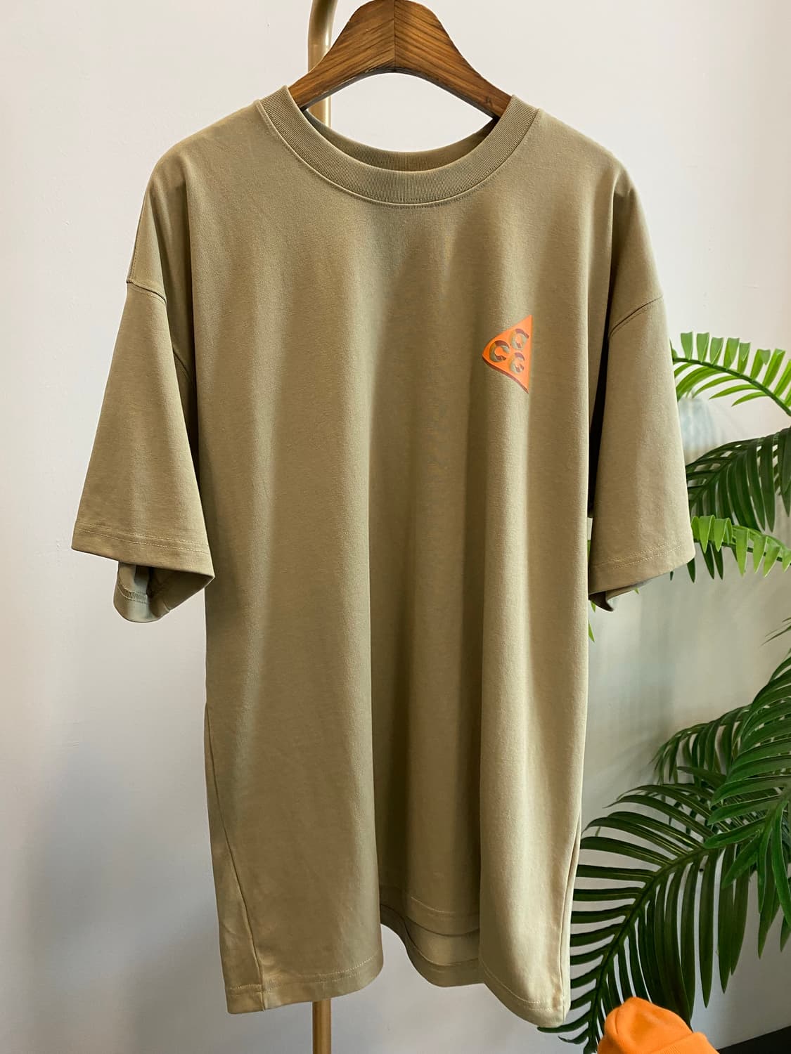 나이키 ACG 반팔티 상품이미지1