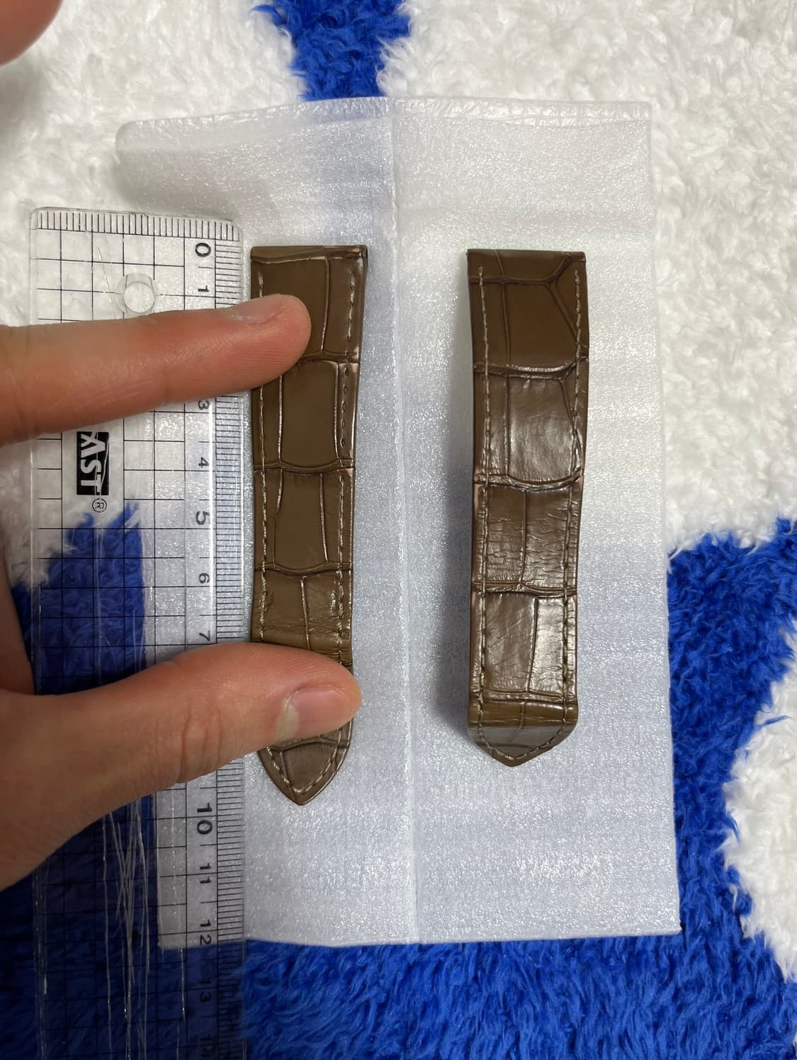 정품) 까르띠에 악어가죽 스트랩 (디버클용) 3가지 컬러 각각 따로 상품이미지7