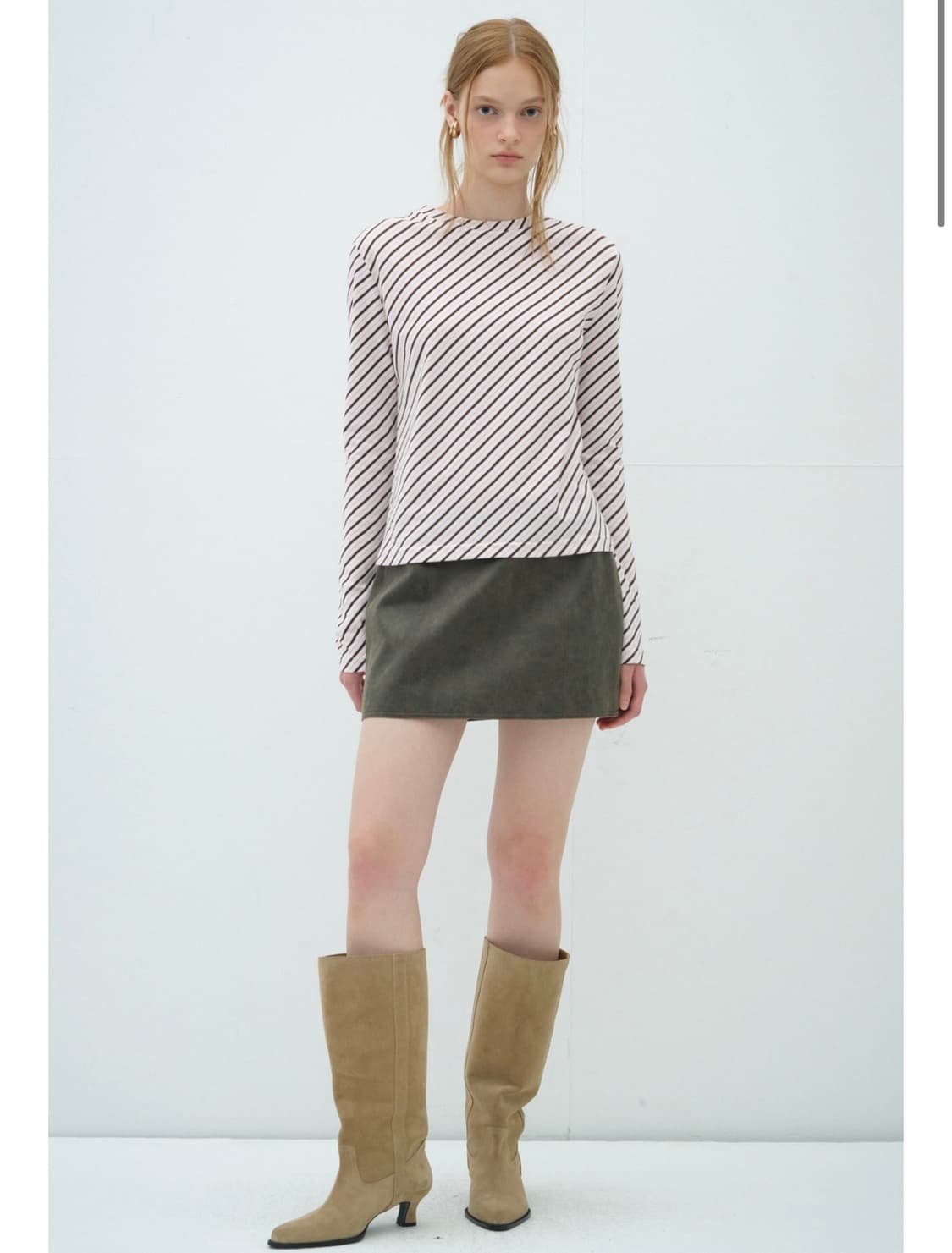 오버듀플레어 미니스커트 새상품 상품이미지1