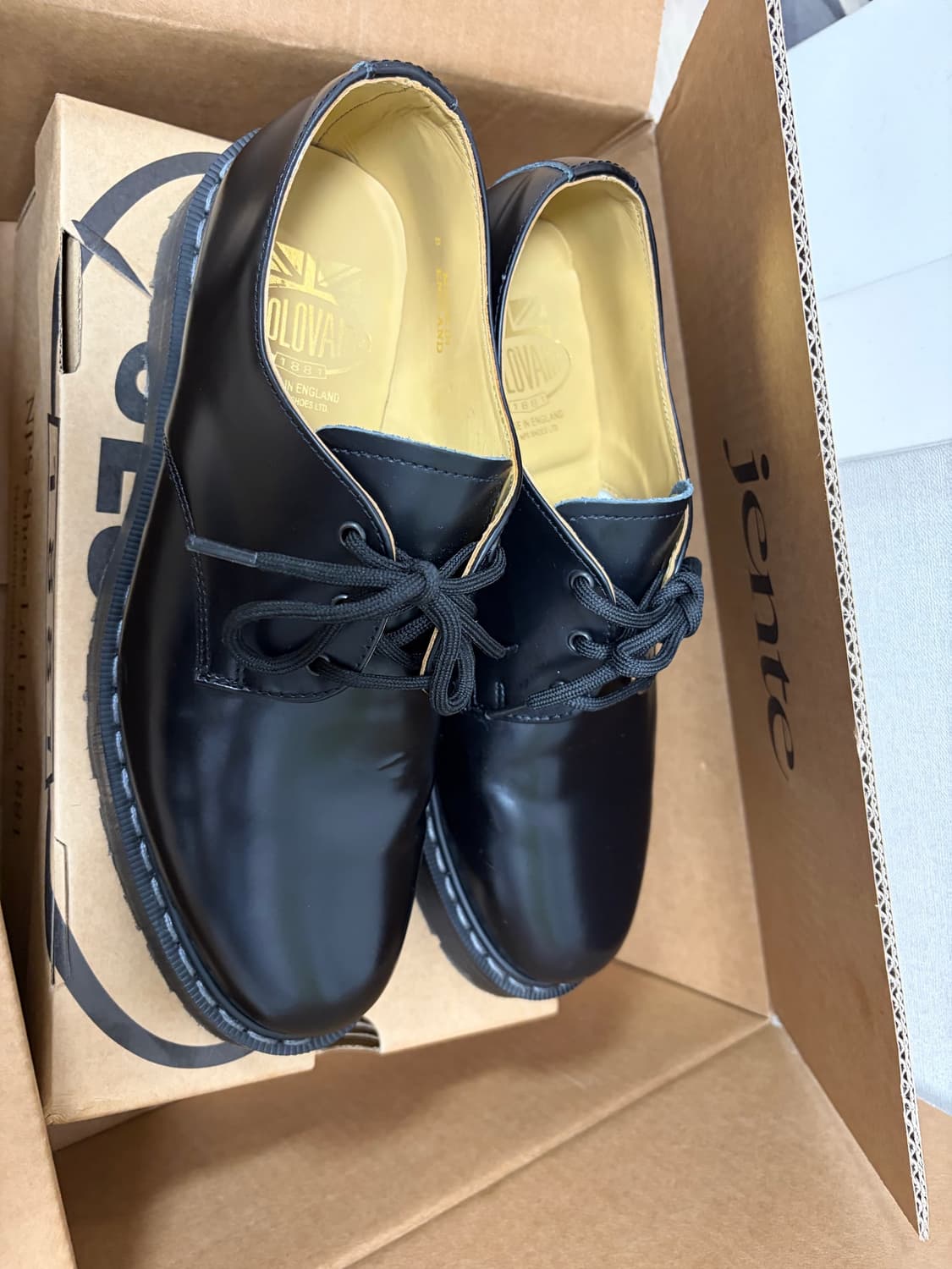 solovair gibson hi shine uk8 상품이미지1