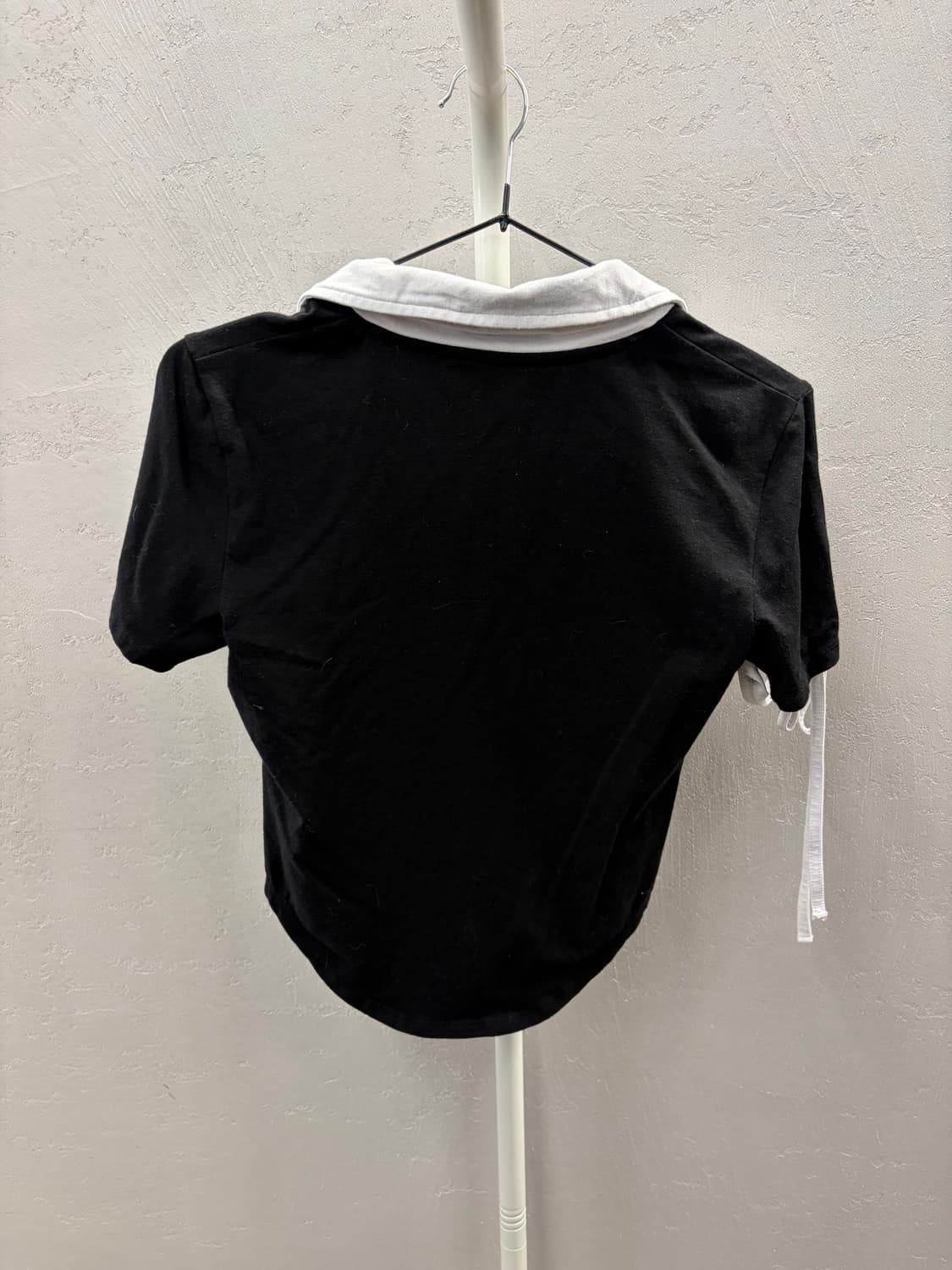 마우솔레움 스트링 카라 반팔티 M 상품이미지5