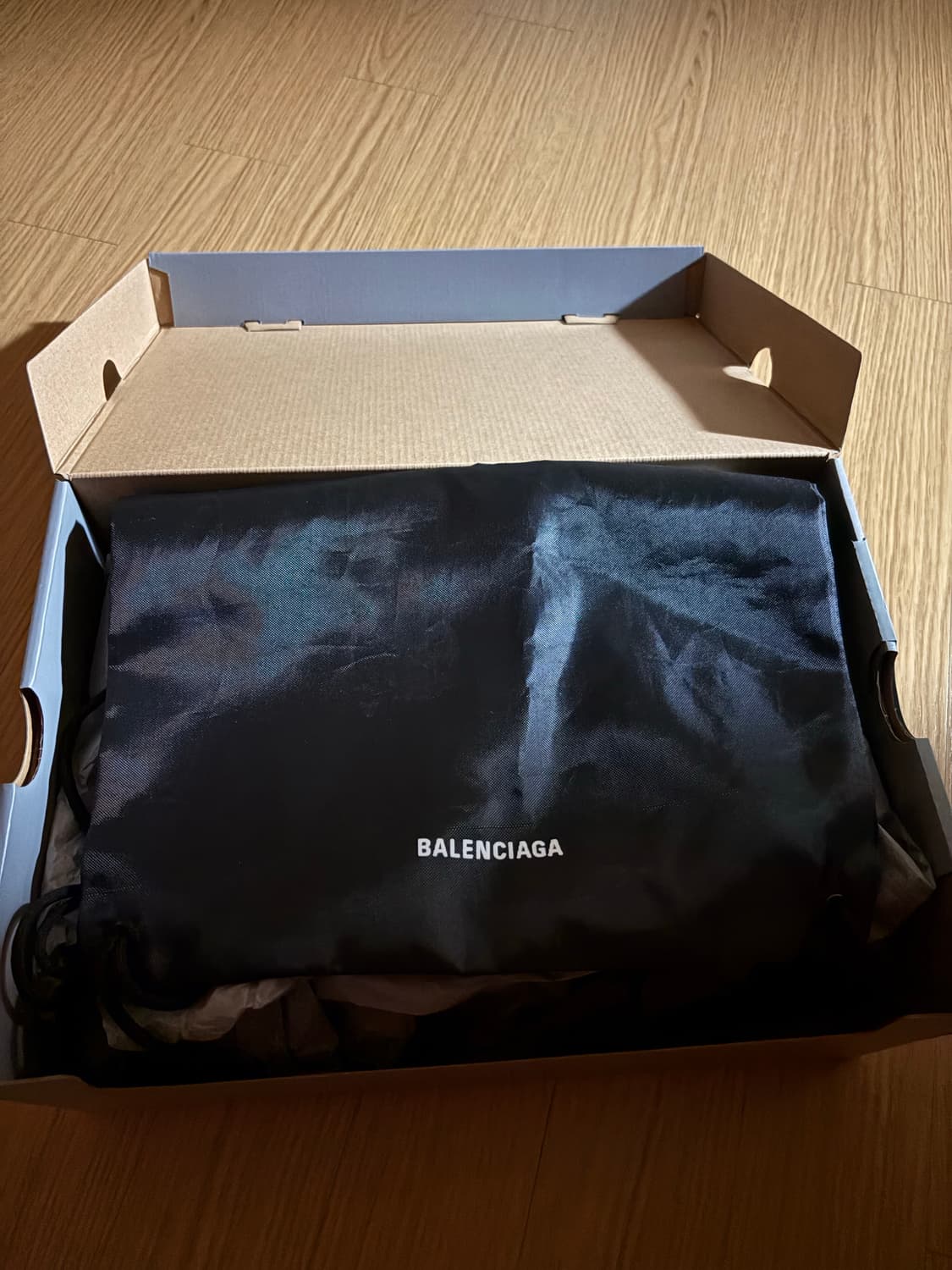 발렌시아가 3XL 슬라이드 샌들 슬리퍼 블랙 42 상품이미지5