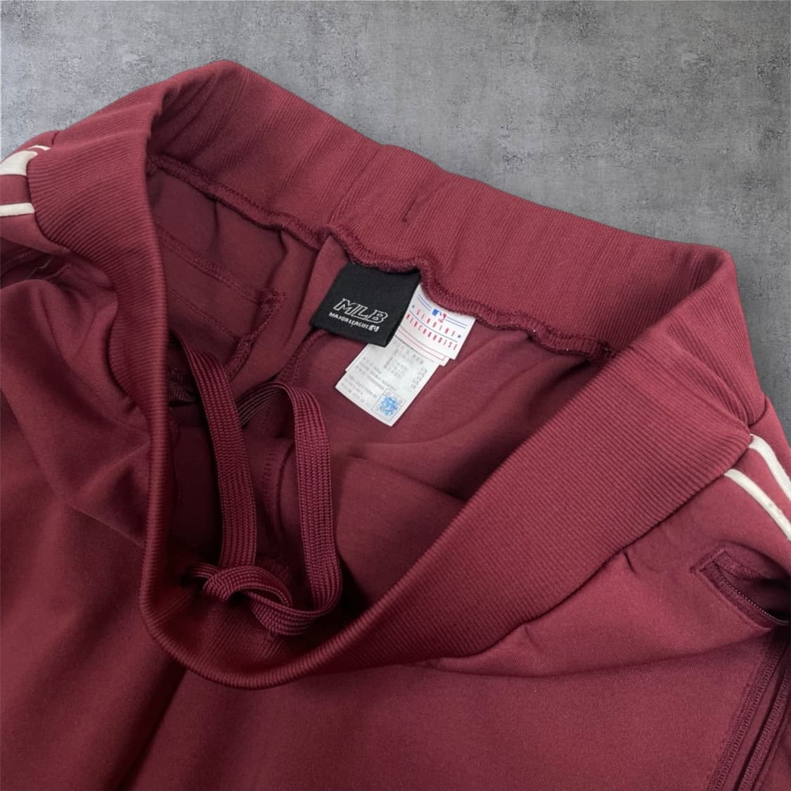 엠엘비 MLB 버건디 사이드 파이핑 트레이닝 조거팬츠 L(82) 상품이미지3