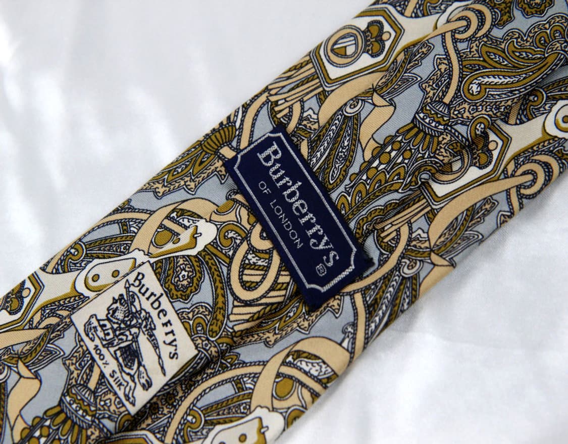  버버리 9.1cm A+등급 레어 한정판 남자 명품넥타이 상품이미지3