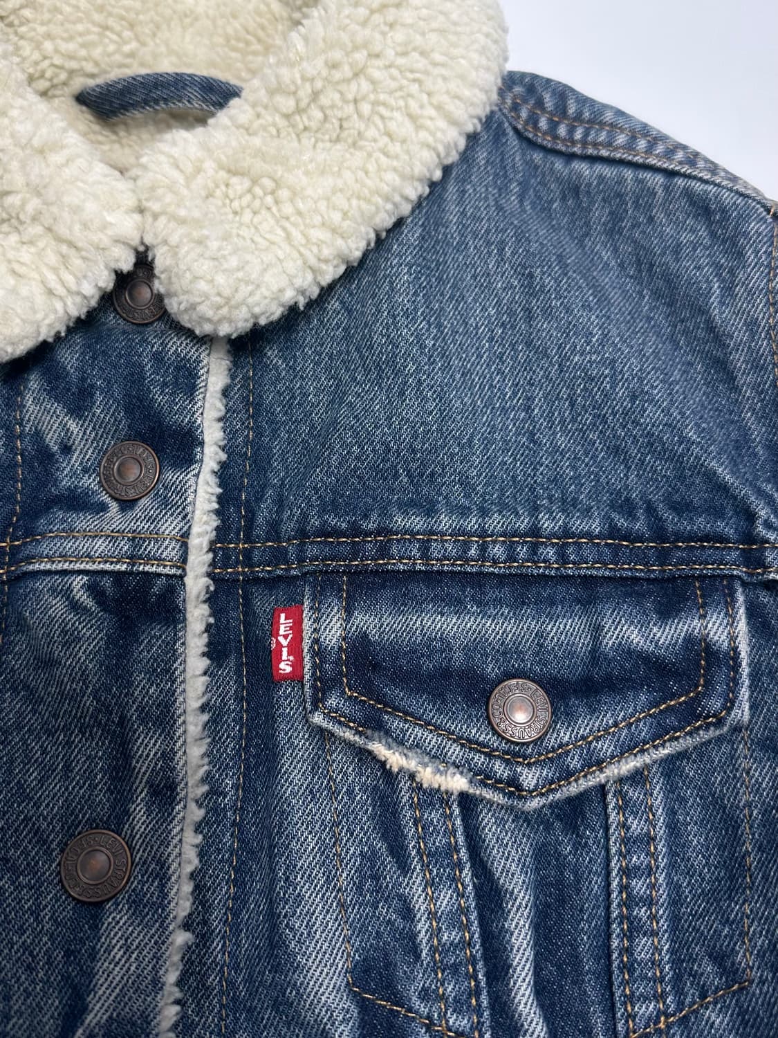 리바이스 오리지널 쉐르파 트러커 청자켓 상품이미지4