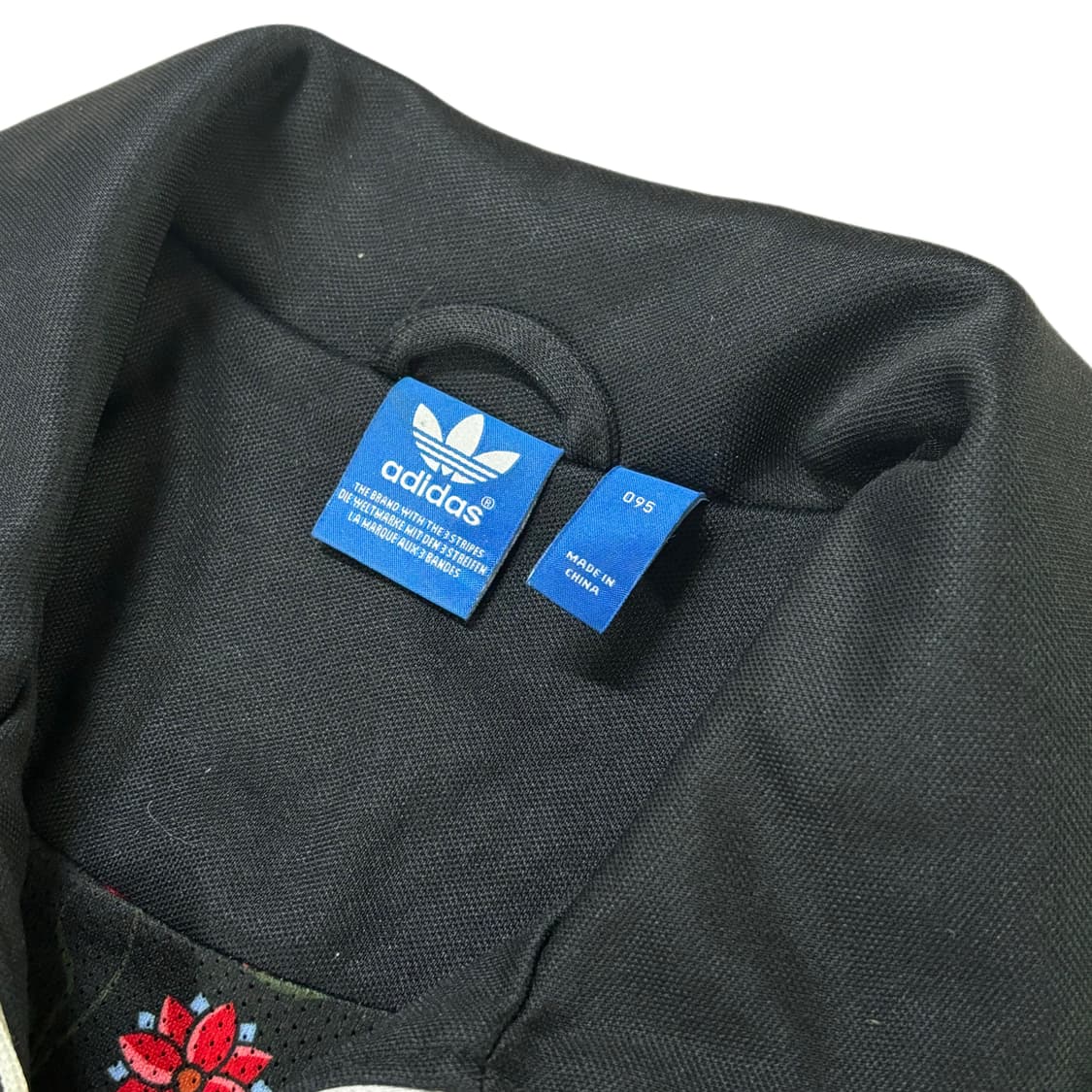 아디다스 유로파 져지 검흰 블랙 트랙탑 상품이미지4