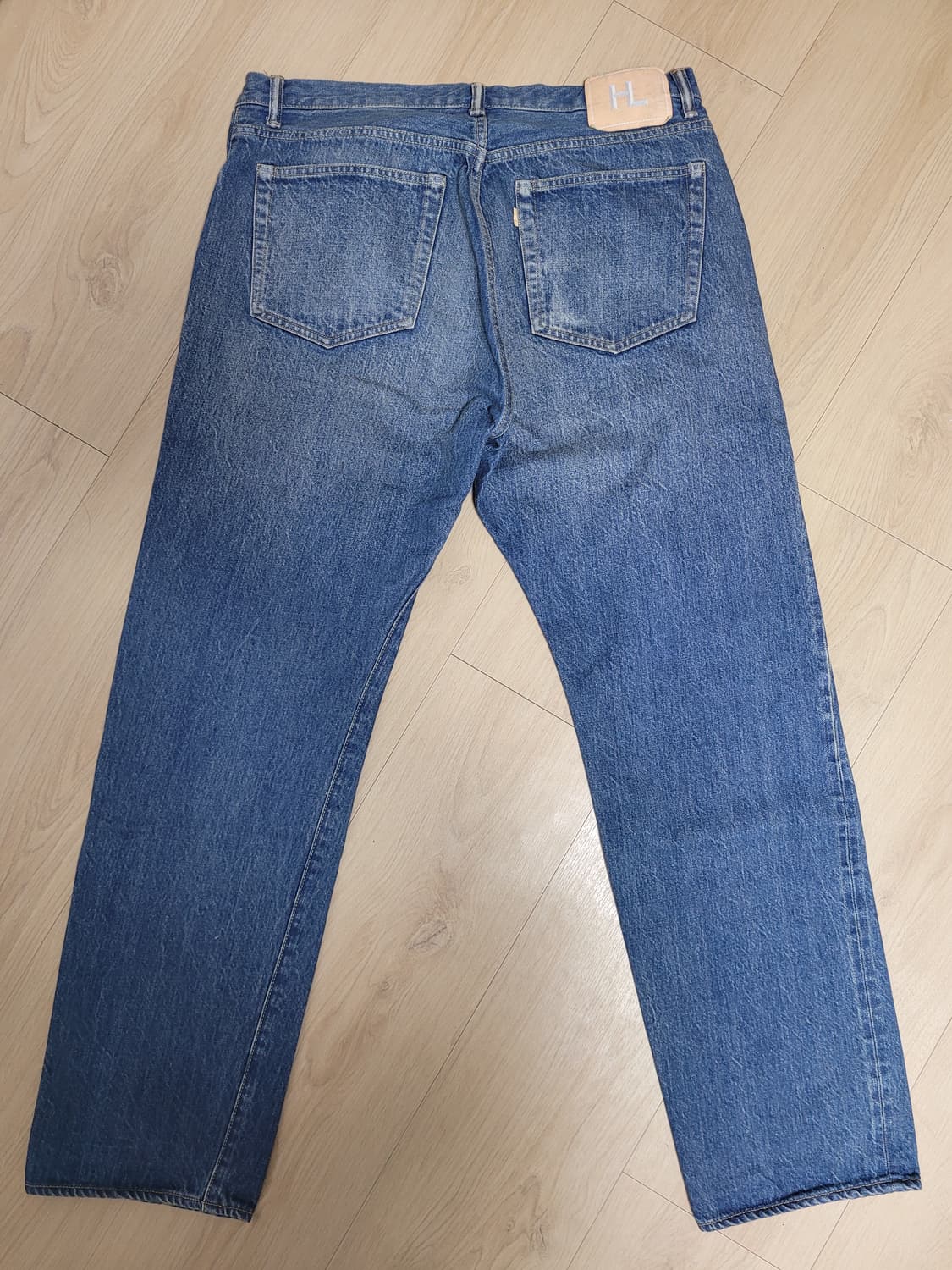 헤릴 레귤러 핏 데님 빈티지 worn 25ss 3사이즈 상품이미지7