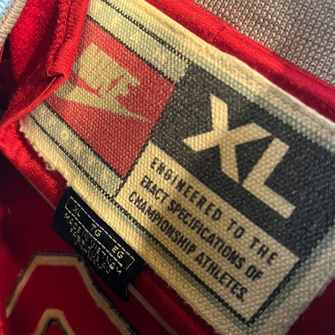 나이키 올드스쿨 오하이오 스테이트 버키스 빅로고 트랙탑 져지 상품이미지4