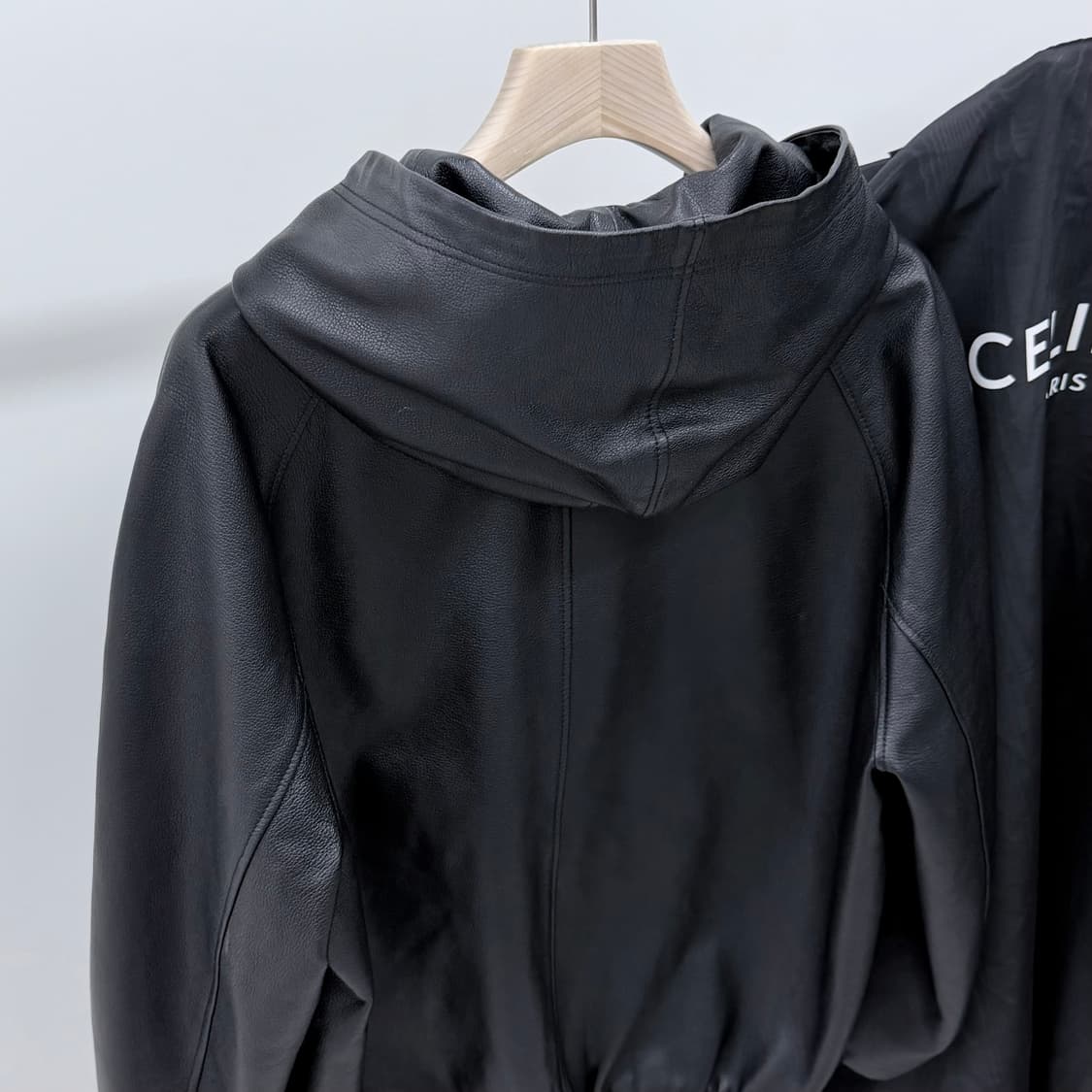 [S+급/50] 24FW 셀린느 레더 블루종 후드 자켓 블랙 상품이미지6
