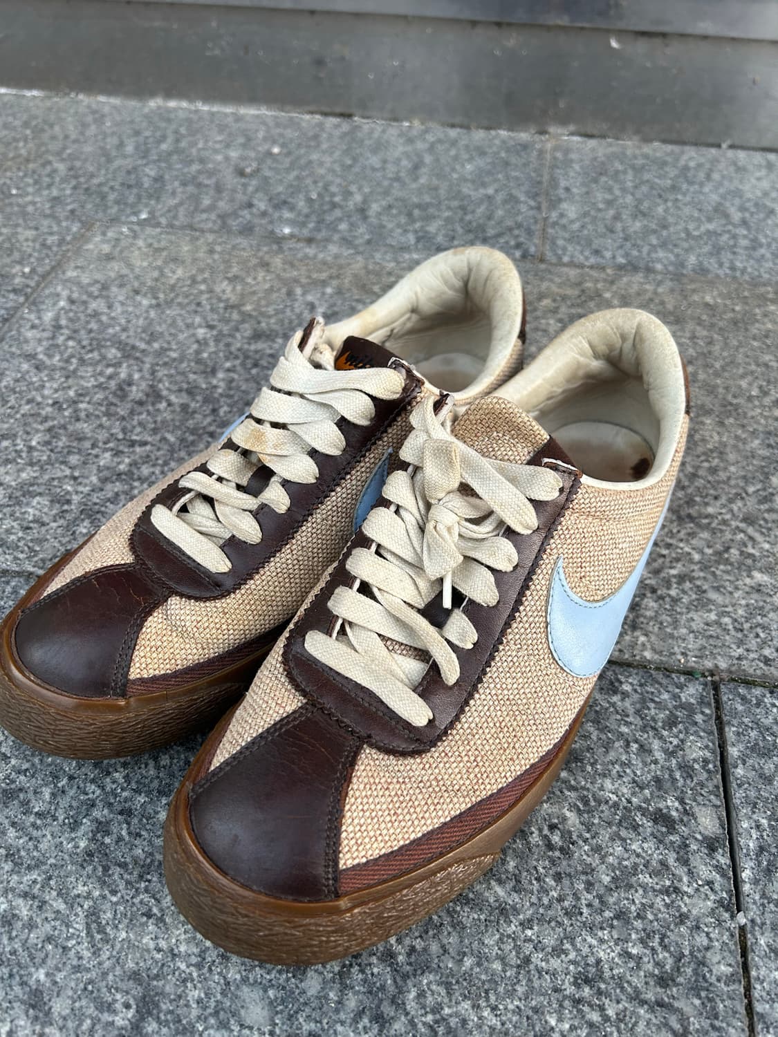 05,06 나이키 스타브라운 상품이미지3