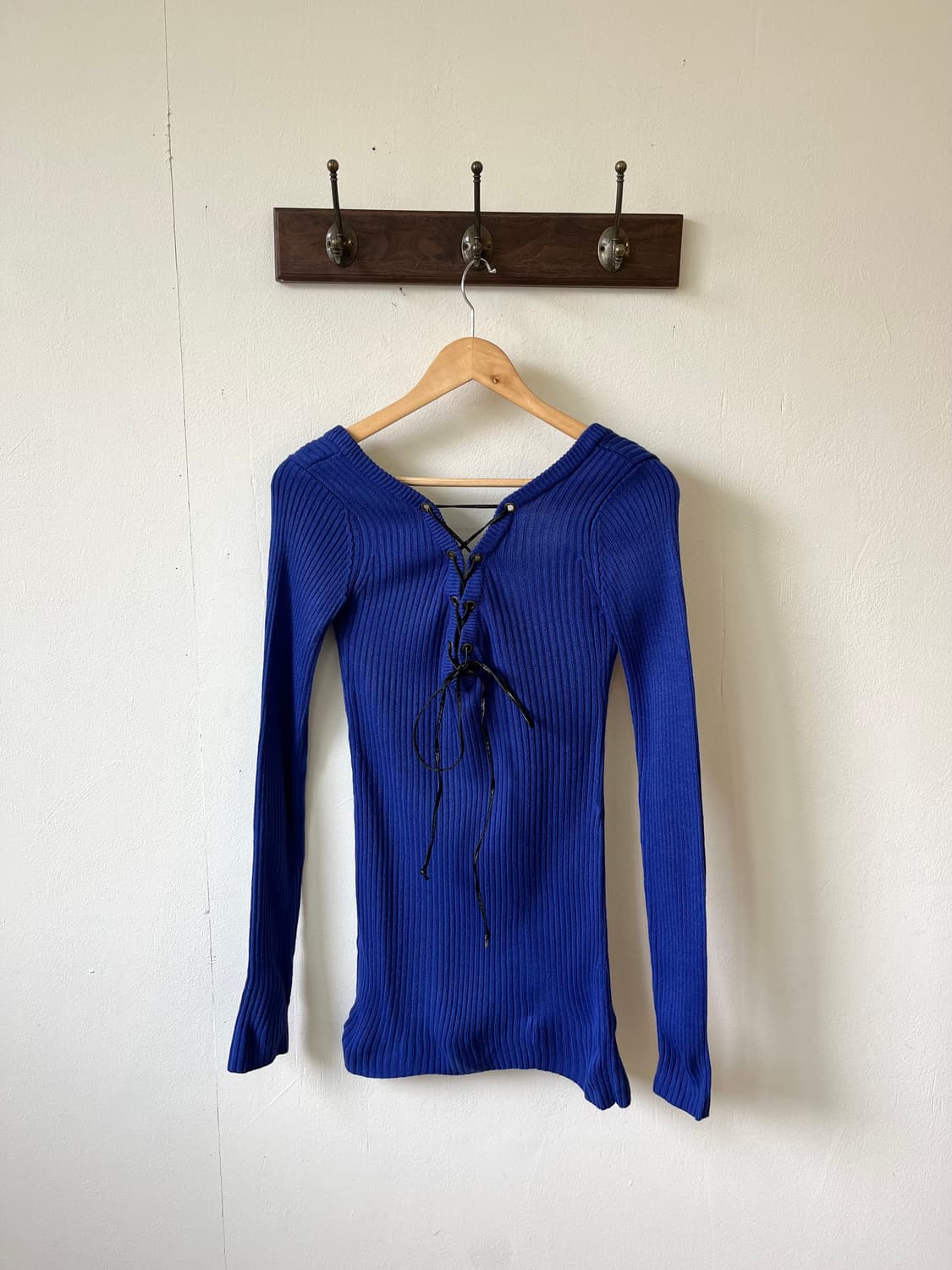 FLOWER CIRCLE 코랄블루 롱 스웨터 상품이미지4