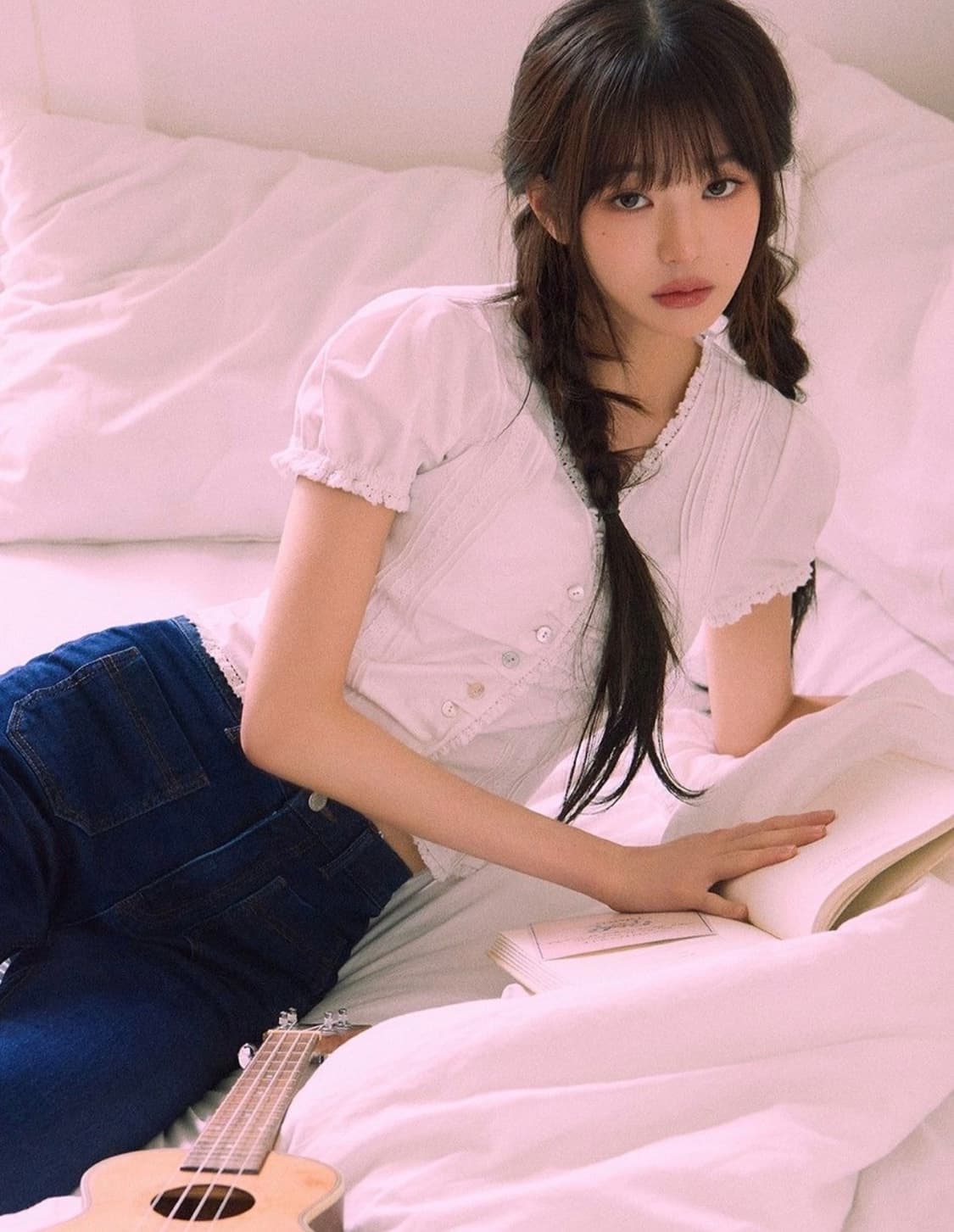 로라로라 장원영 핀턱 블라우스 상품이미지2