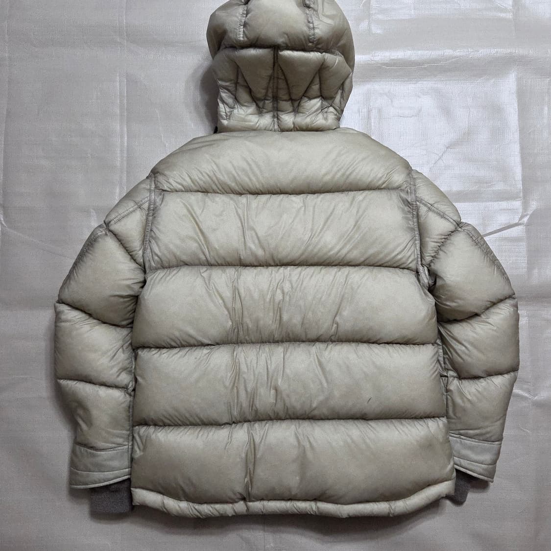 이스트로그 x 톰그레이하운드 라프 패딩 M 상품이미지5