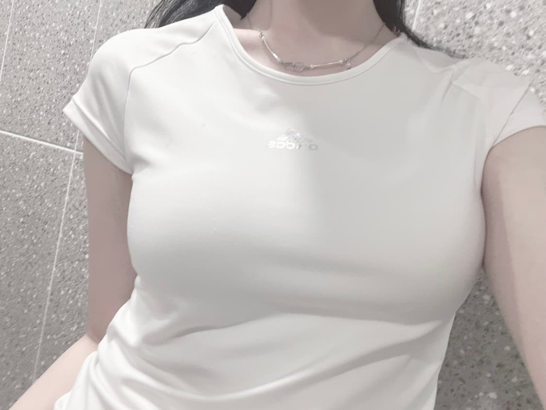 일본빈티지 아디다스 화이트 핀터깔 발레코어 백리본 실버로고 기능성딱붙반팔 상품이미지2
