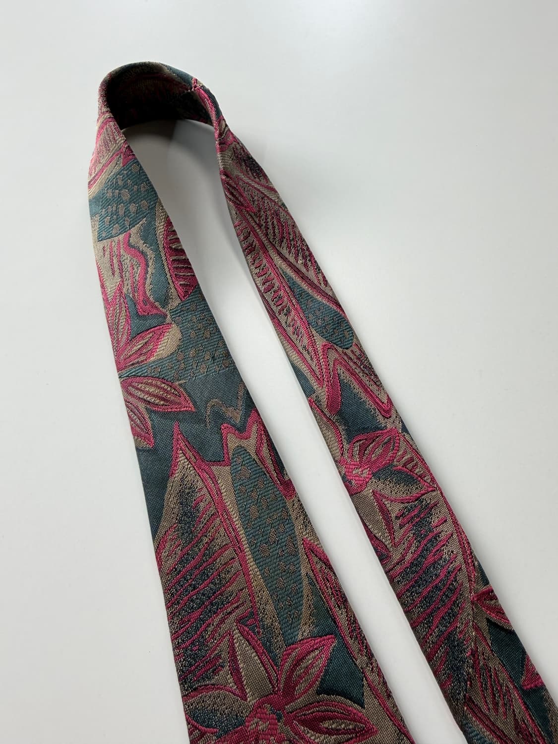 디올(Dior) 명품 실크 넥타이 9cm 상품이미지7