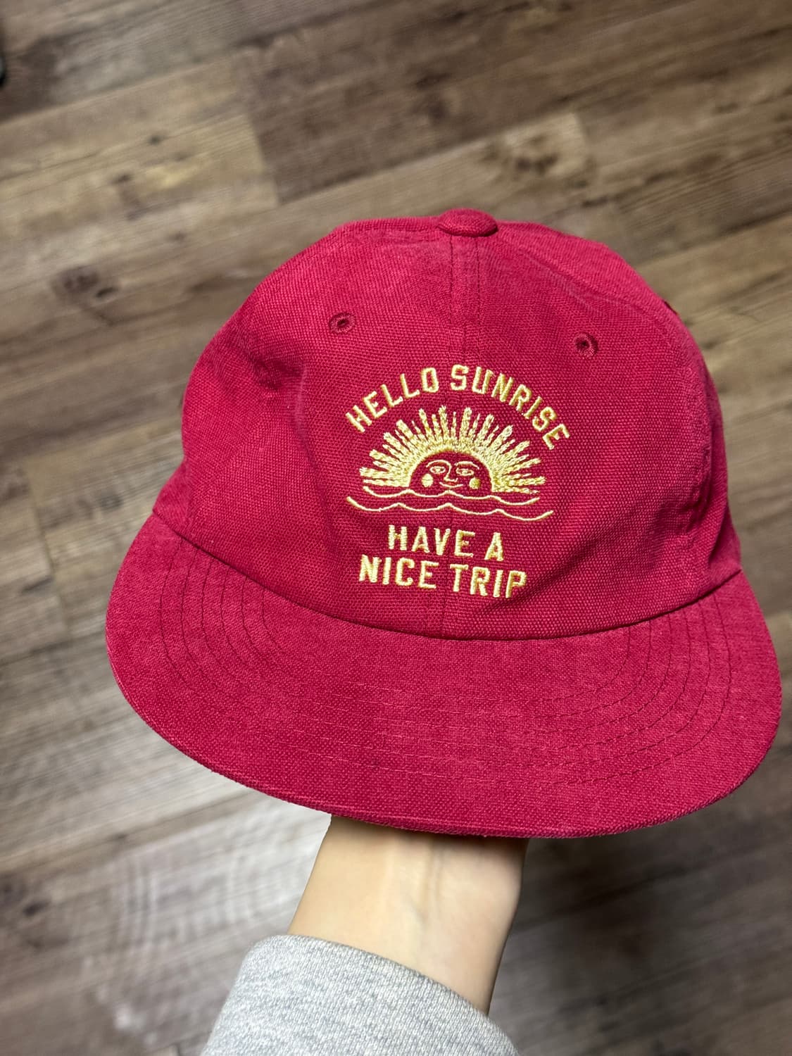 헬로선라이즈 빈티지 아치로고 릴렉스 핏 캡  레드 상품이미지2