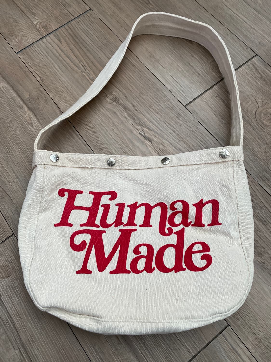 [FREE] 휴먼메이드x걸스돈크라이 숄더백 상품이미지5