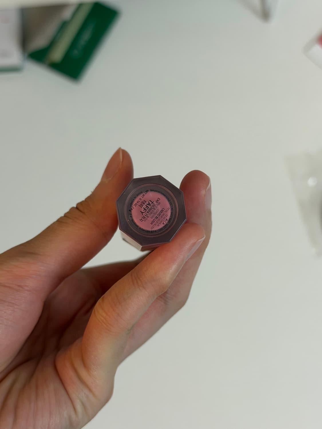 무신사 디어달리아 태피색상 페탈드롭 리퀴드 블러셔 치크 여쿨 상품이미지2