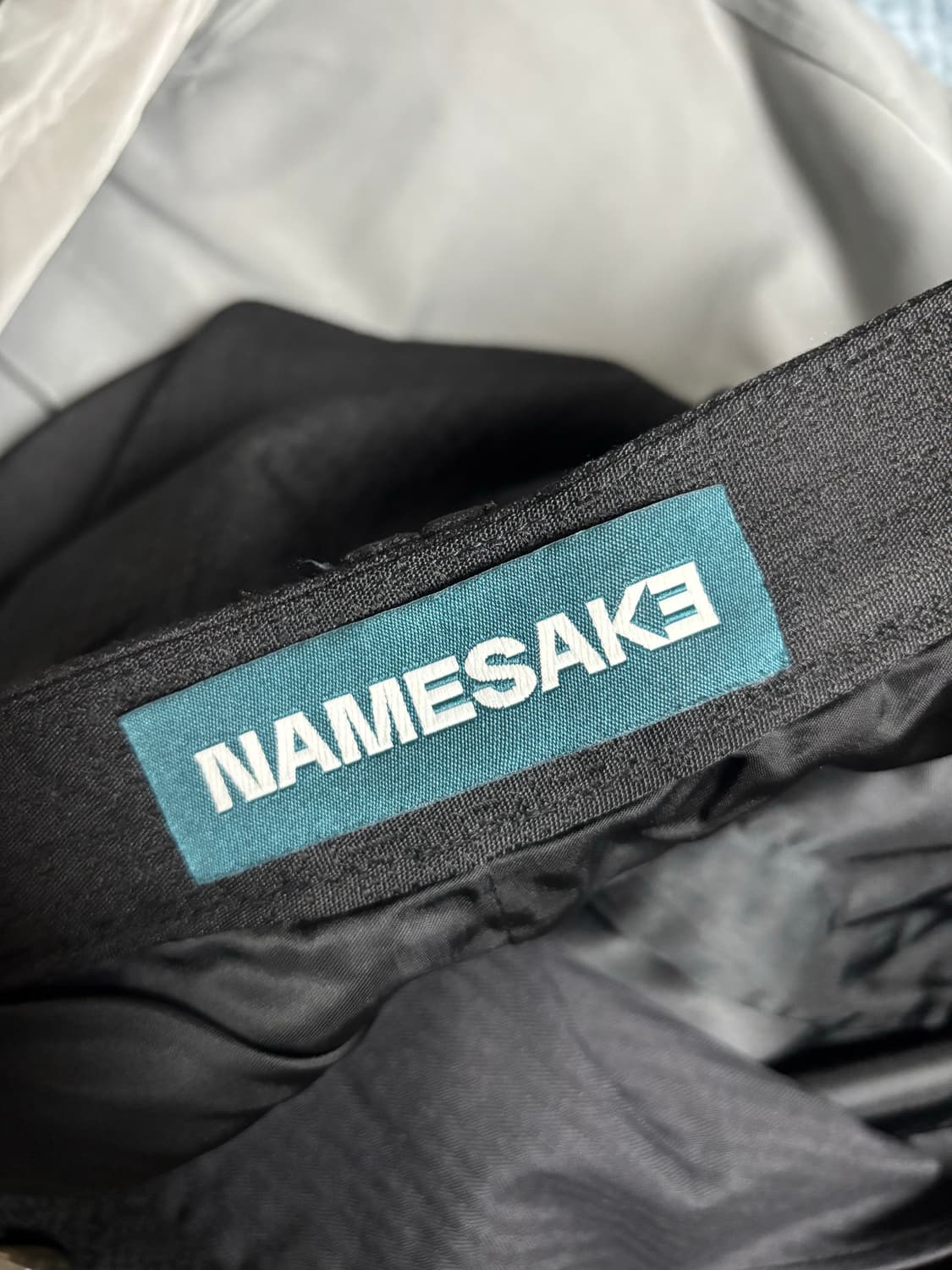 네임세이트 와이드 버뮤다 팬츠 상품이미지5