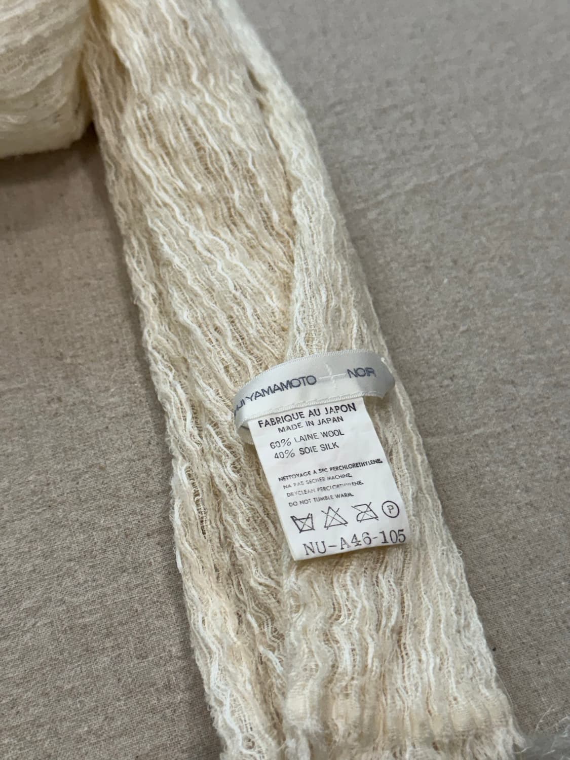 요지야마모토 00s 울실크 크링클 머플러 상품이미지5