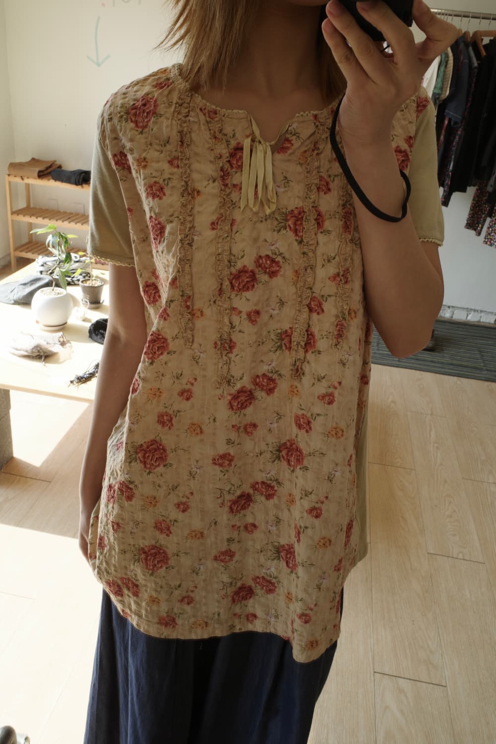 꽃 프릴 블라우스 상품이미지2