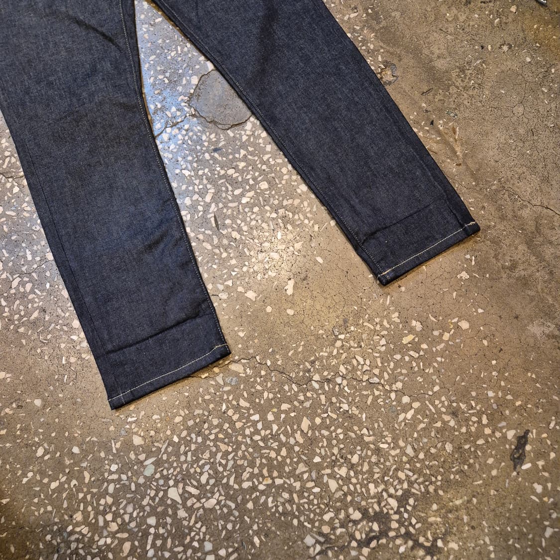 32~33인치 플랙진 KURZ 슬림핏 청바지  상품이미지7