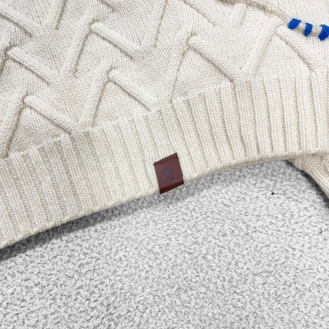 아더에러 x 자라 패치워크 오버사이즈 니트 크림 상품이미지4