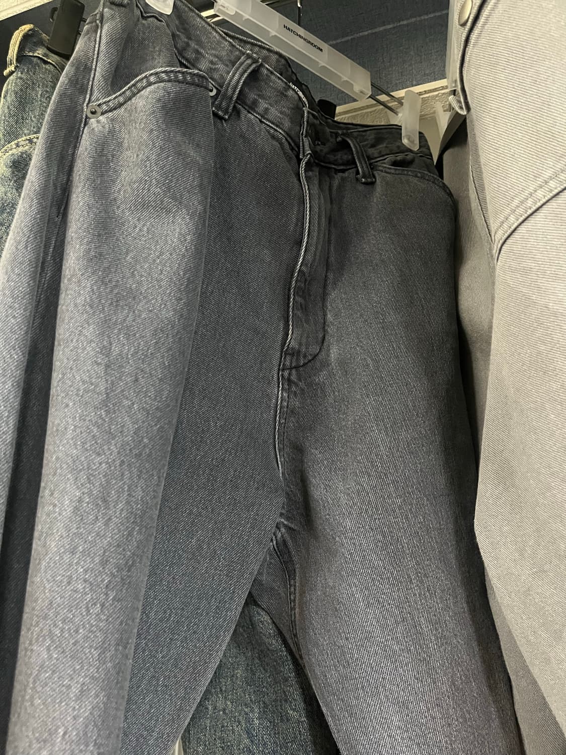 해칭룸 Curve Jeans Washed Black 4 상품이미지3