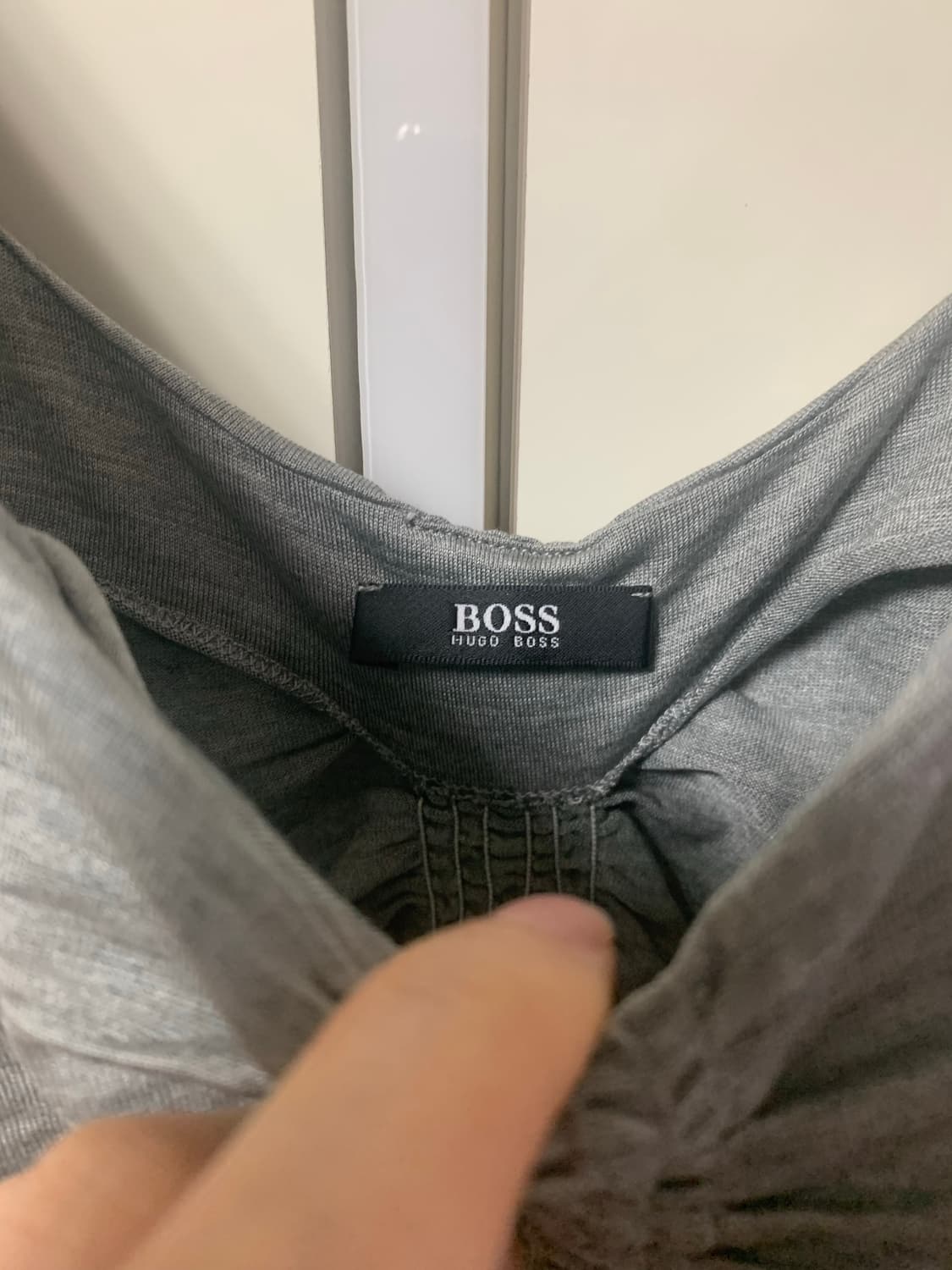 Y2k Hugo boss sik top 이너티 상품이미지3