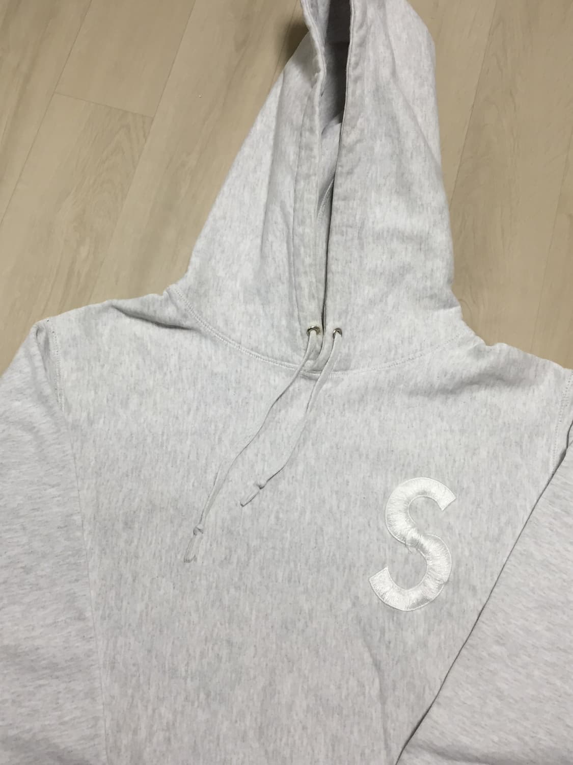 슈프림 S로고 후드티 상품이미지1