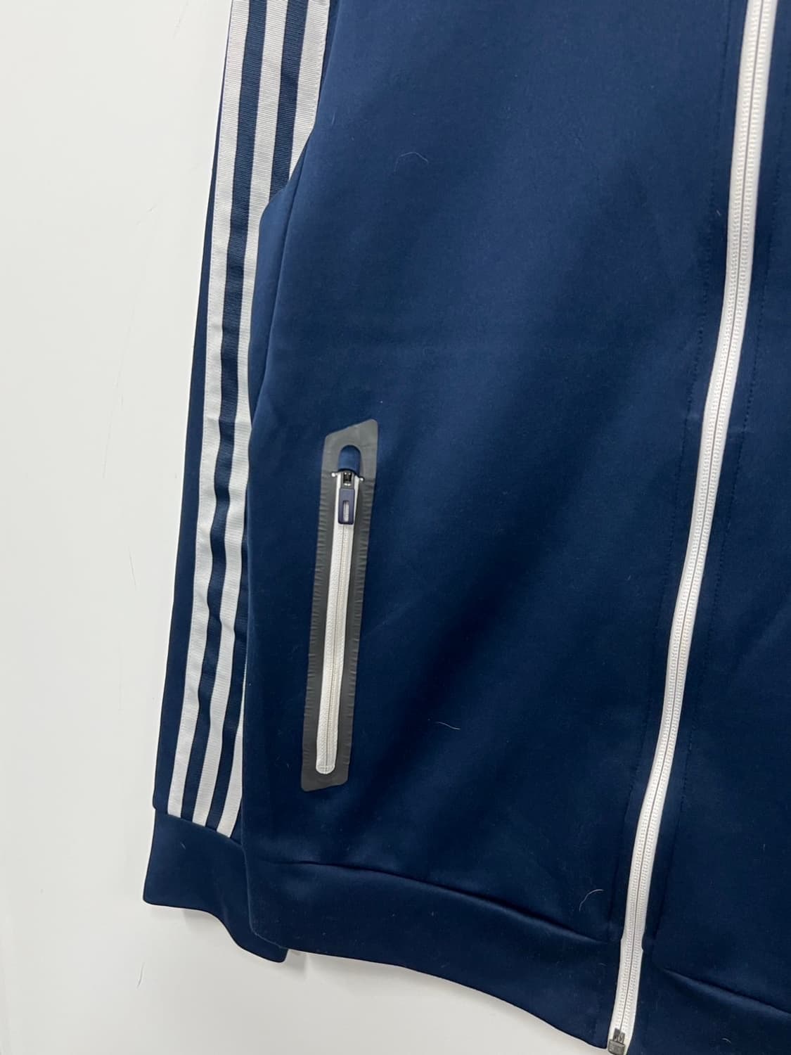 아디다스 삼선로고 네이비 트랙탑 집업 져지 상품이미지3