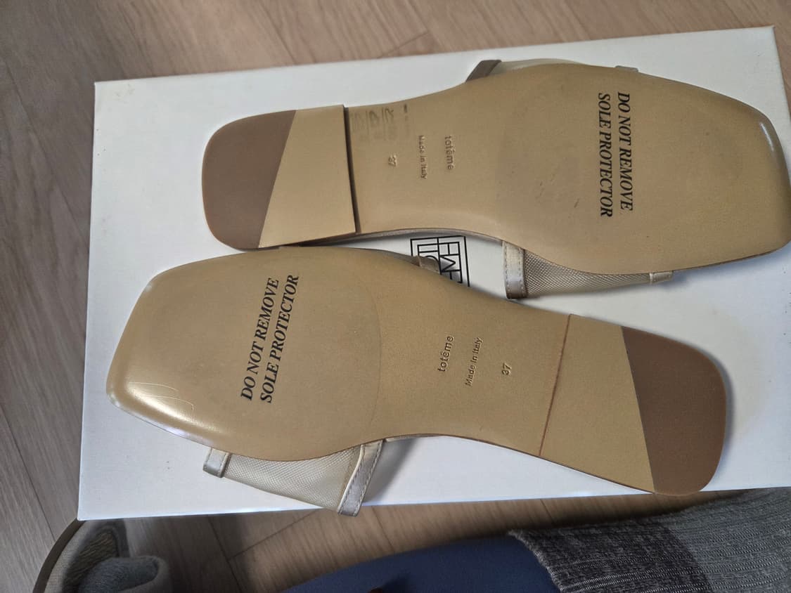 toteme monogram mesh satin slide 37 새상품 상품이미지2