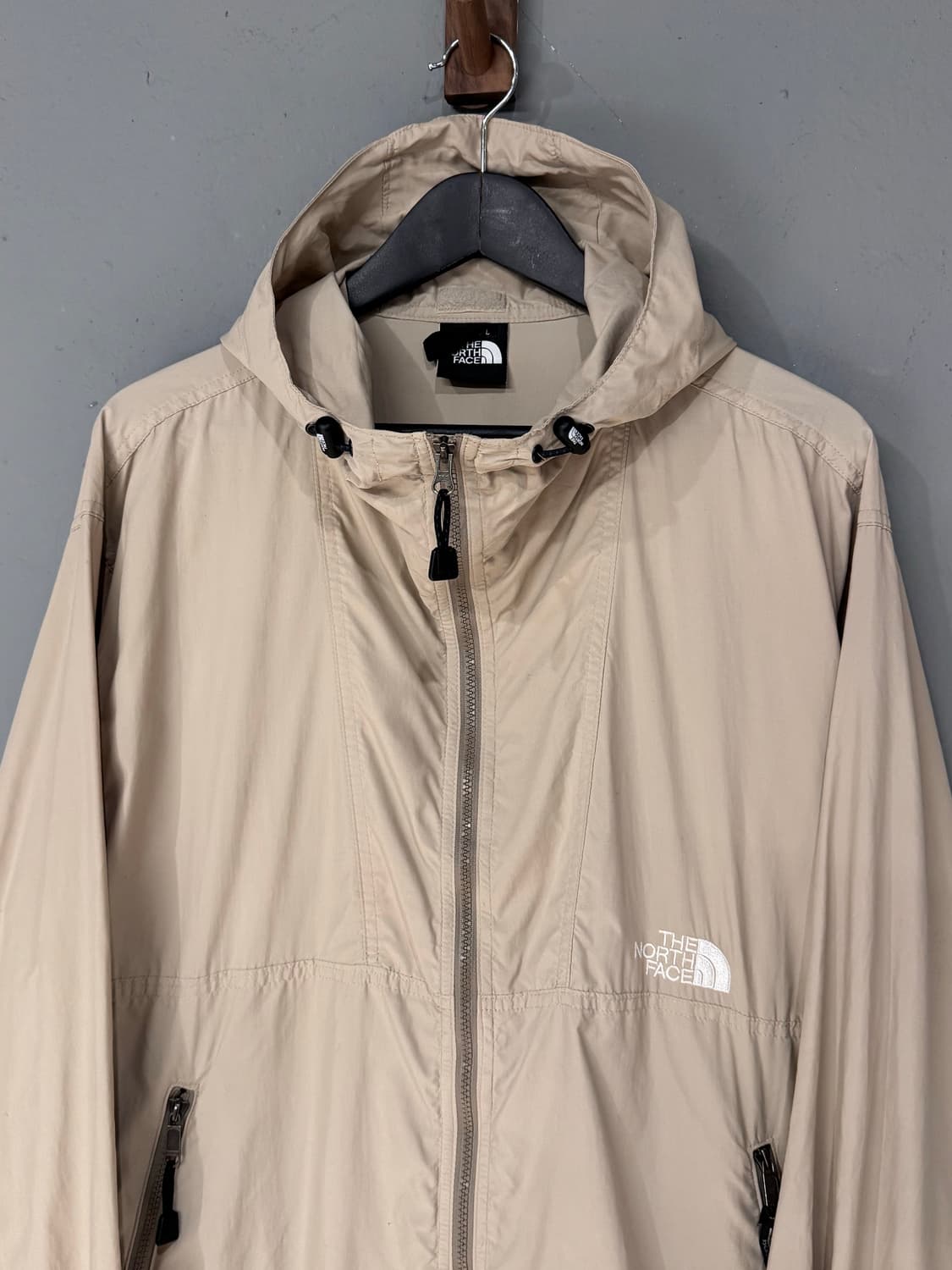 노스페이스 경량 컴팩트 바람막이  상품이미지2