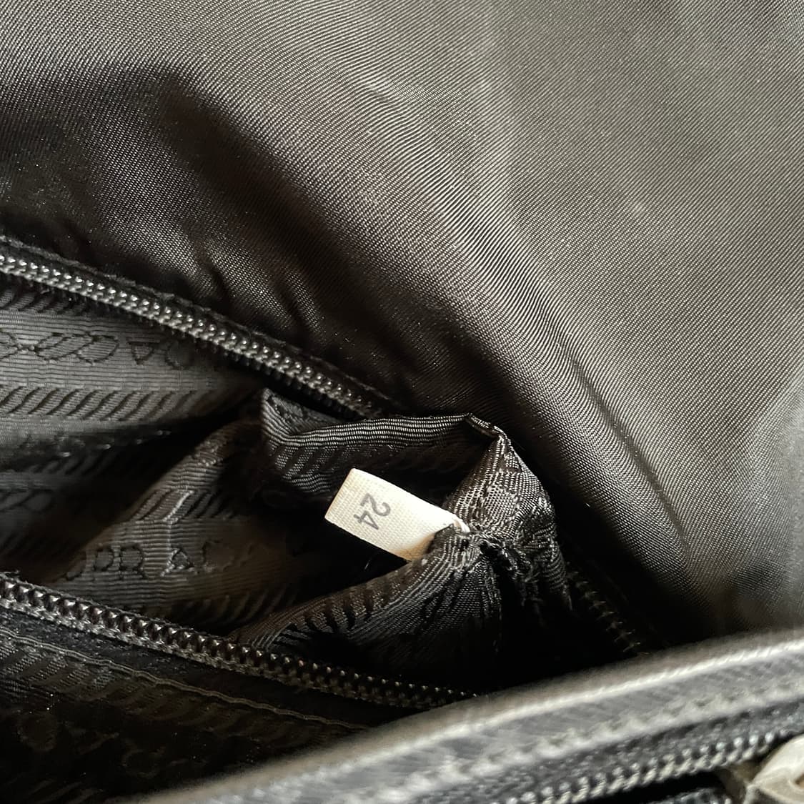 90s PRADA 상품이미지8