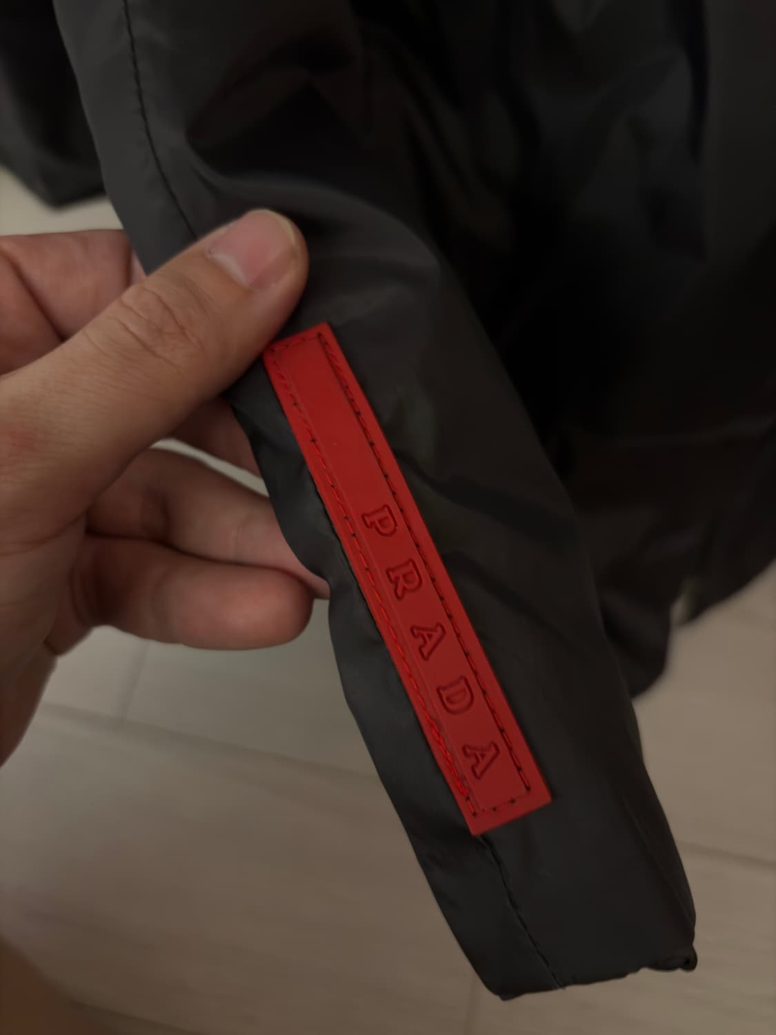 빈티지 프라다 스포츠 경량 패딩 다크올리브 상품이미지4