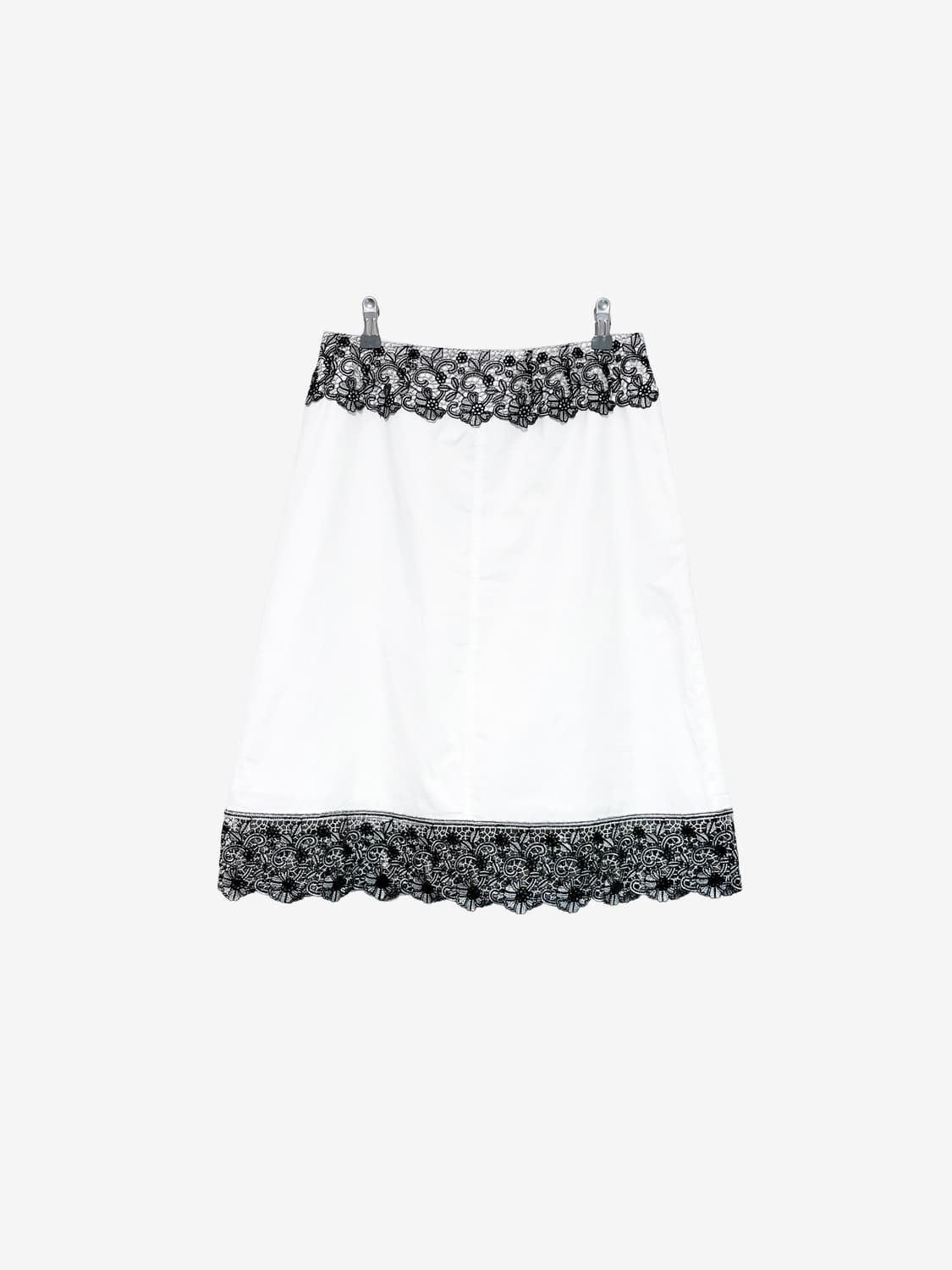 Flower Lace Detail Midi Skirt - White 상품이미지5