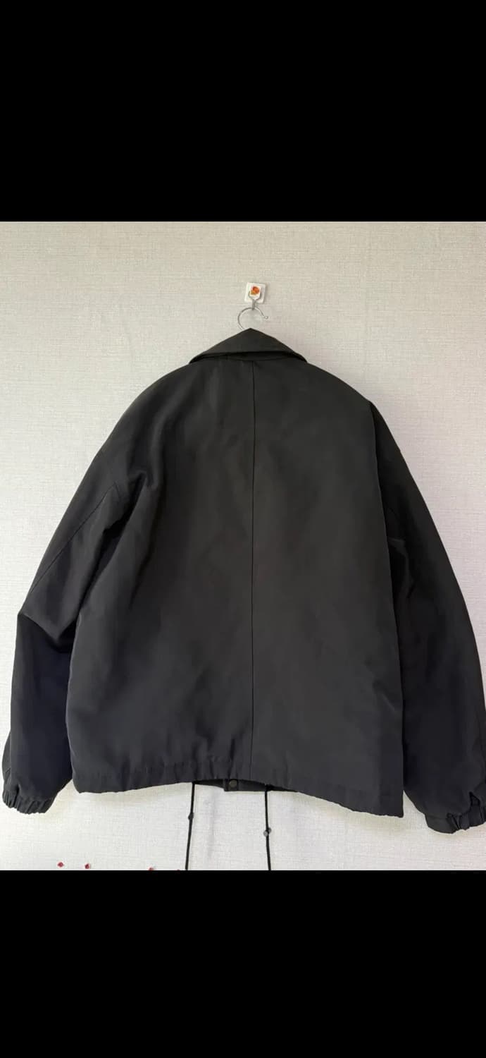 TNGT 블랙 패디드 코치자켓 상품이미지2