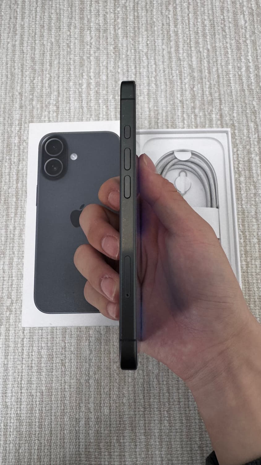 아이폰 17 블랙 S급 상품이미지4