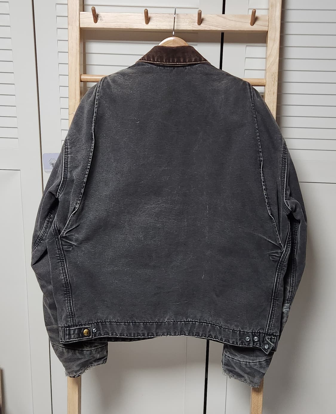 칼하트 J97 흑청 디트로이트 워크 자켓 상품이미지3