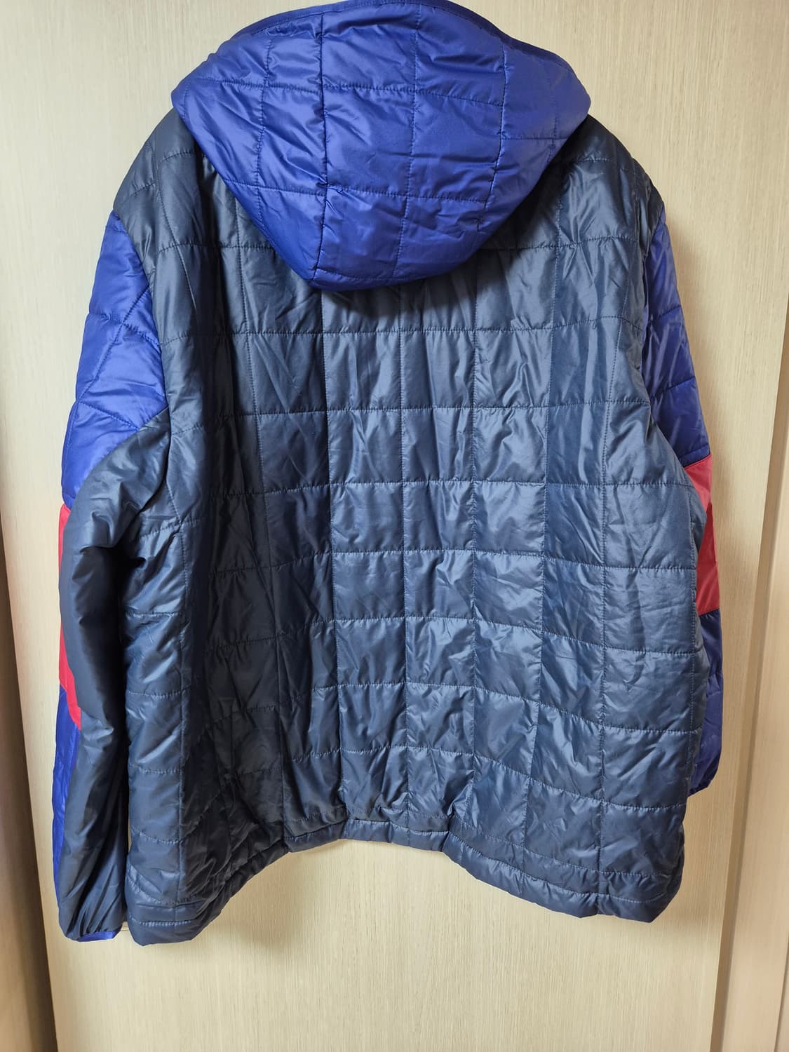 나이키 바르셀로나 FC 투웨이 써마 리펠 퀼팅 자켓 XXL 상품이미지3