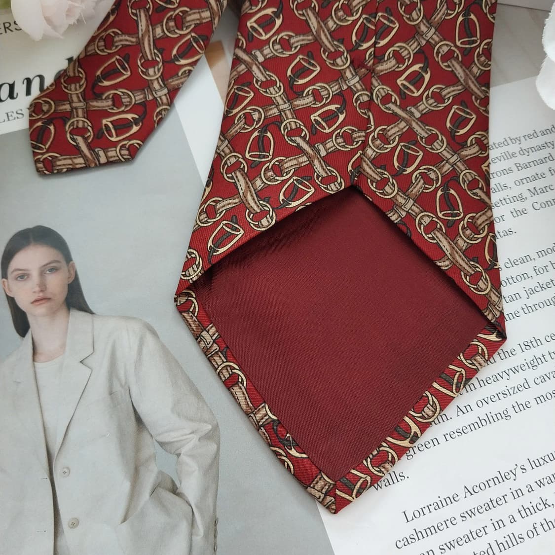 스피가우오모 실크 레드 마구 패턴 넥타이 9.5cm A+등급 K1318
 상품이미지7