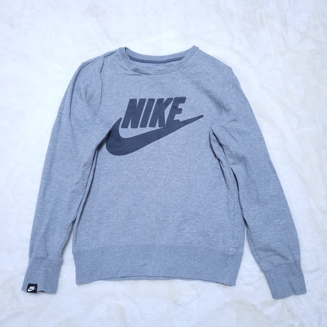 나이키 남성 긴팔티셔츠 90 0310 뽀샤샤 상품이미지1