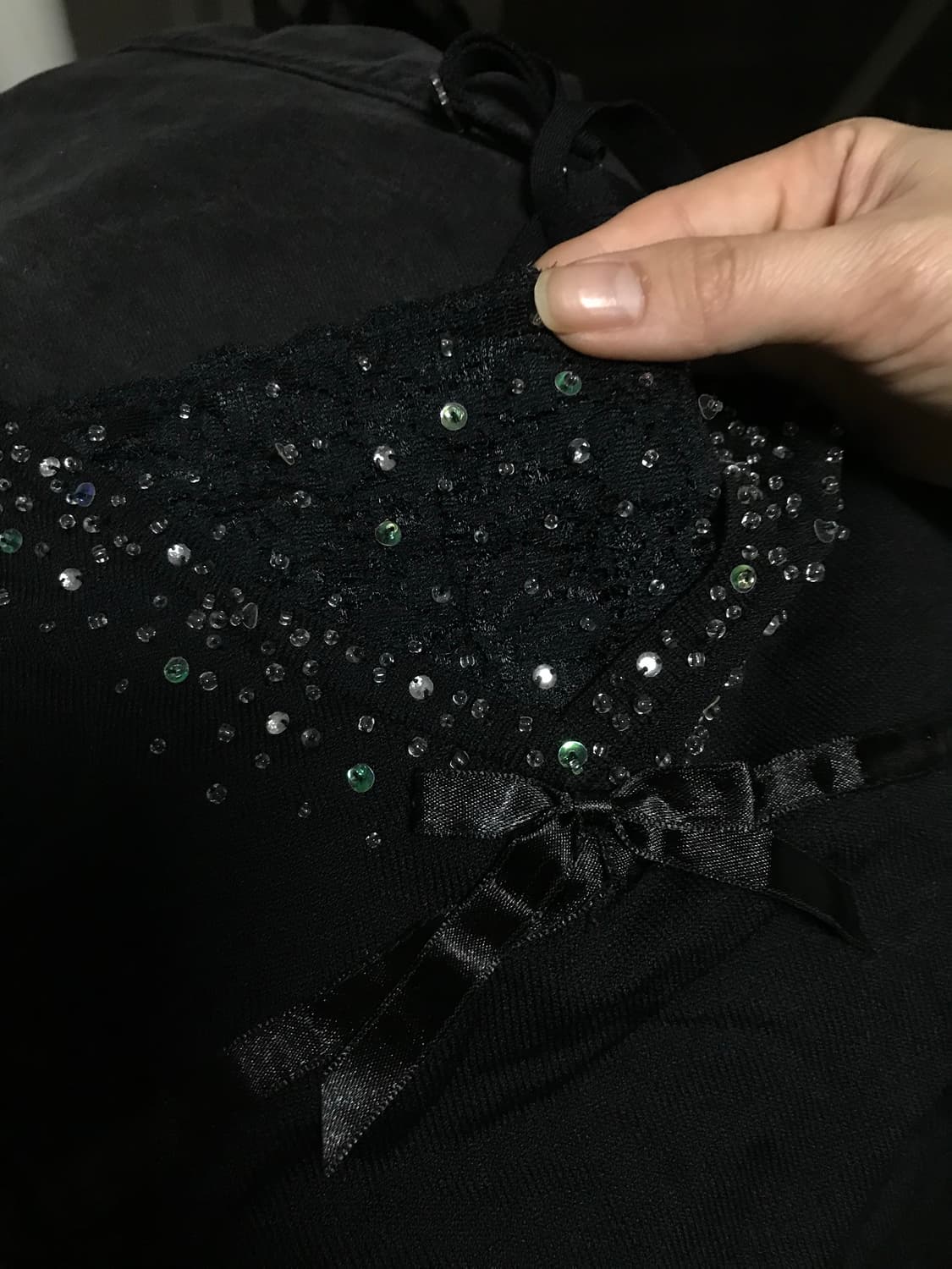 구매자한정나눔)빈티지 블랙 큐빅 나시 상품이미지3